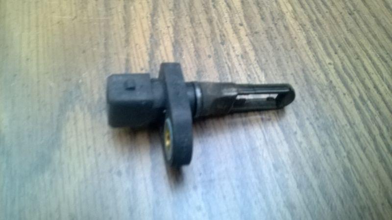 98-05 vw passat 1.8t intake air temperature sensor oem 058 905 379