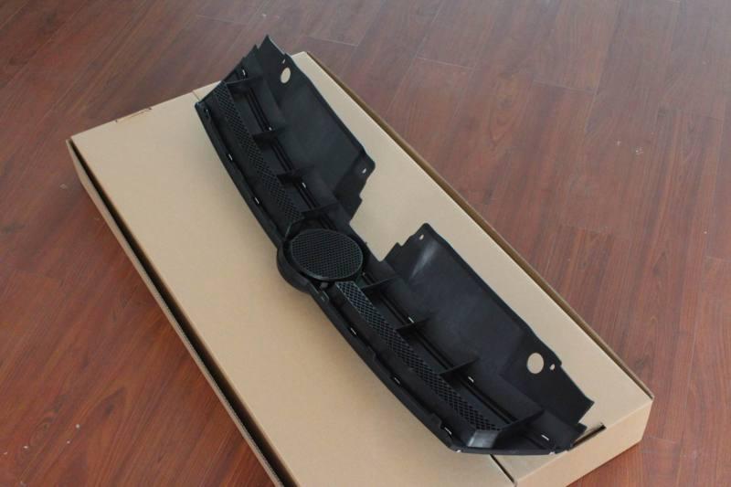 White Black Bluemotion Front Upper Center Hood Grille Grill for VW Jetta MK6, US $194.99, image 7