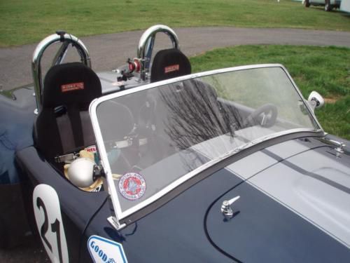 **scratch and dent** lexan windshield for ac cobra roadster replica - d