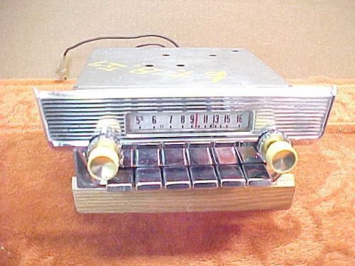 59 60 ford thunderbird am radio - nice