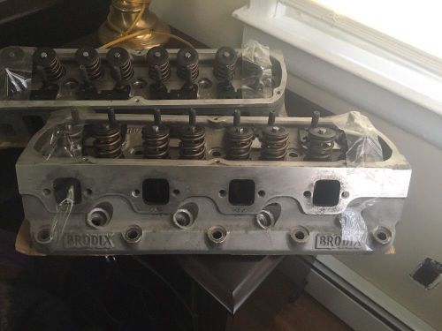 Sbf aluminum brodix heads!!!!