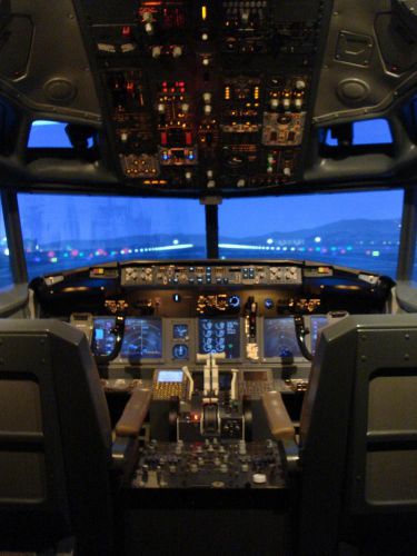 Boeing 737 ng flight simulator,,,, for sale, one of a kind,, like real