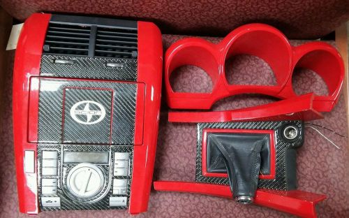 2005 scion tc  center control panel w/speedometer &amp; manuel shift casing