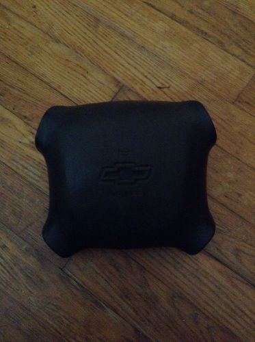 2000 to 2002 chevrolet silverado drivers steering wheel airbag black