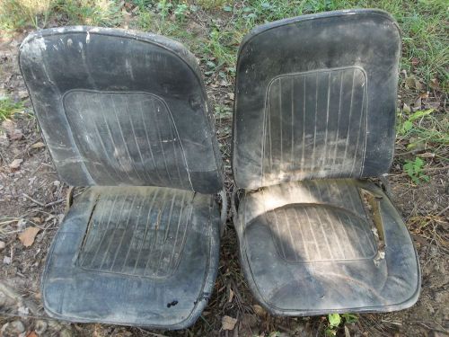 Bucket seats for a 1965 ford mustang