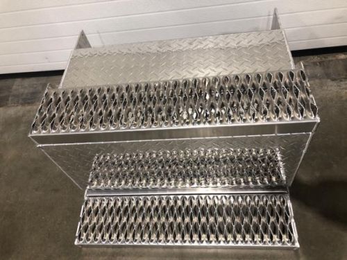 Peterbilt 379 Battery Box - New | P/N 0105010031, US $969.99, image 5