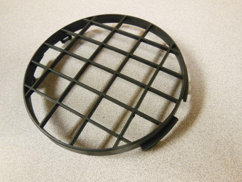 98-04 SUBARU OUTBACK FOG LIGHT COVER GRILL OEM LEFT OR RIGHT, US $19.99, image 2