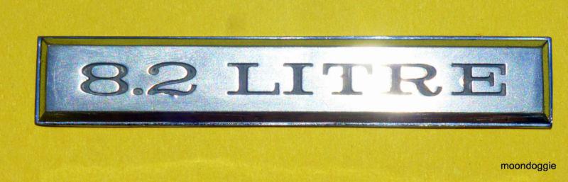 1971 cadillac eldorado 8.2 litre fender badge emblem (yellow)