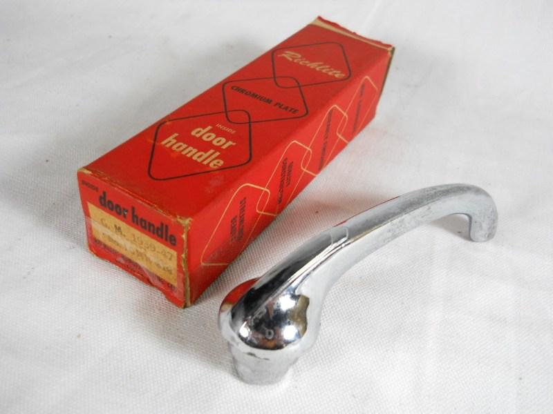 Vintage nos 1939-1947 CHEVROLET GM ~ DOOR HANDLE 1940 1941 1942 1943 1944 1945, US $35.00, image 5