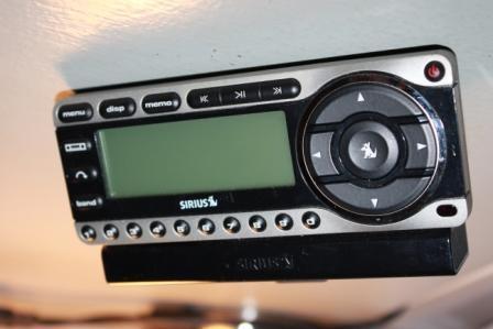 Sirius satellite radio- starmate 4 dock & play radio (supv1)