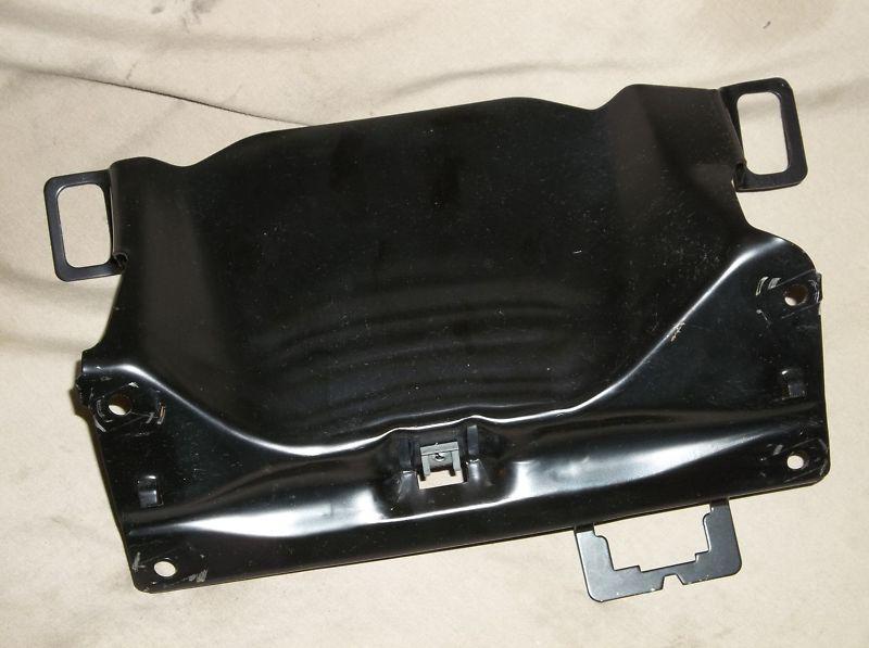 98-04 cadillac seville sts sls drivers side left lower metal knee bolster plate 