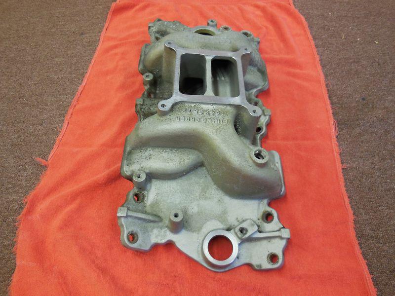 Buy intake manifold,chevrolet 350,holley contender. in Pawtucket, Rhode