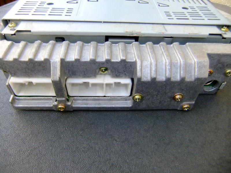 RAV4 In Dash Receiver/Cassette Deck/CD Controller 1998 OEM Toyota A56409, US $29.95, image 2