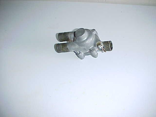 Kawasaki zx600r 1989  ninja    theromstat housing, temp  sender and thermostat