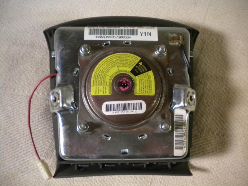 05 06 KIA SORENTO AIR BAG DRIVER SINGLE STAGE oem, US $129.00, image 3