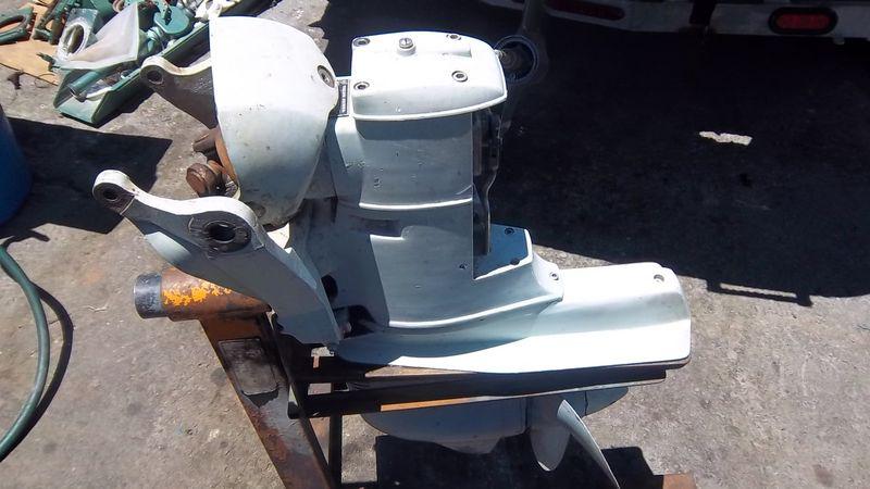 Volvo penta 270t outdrive