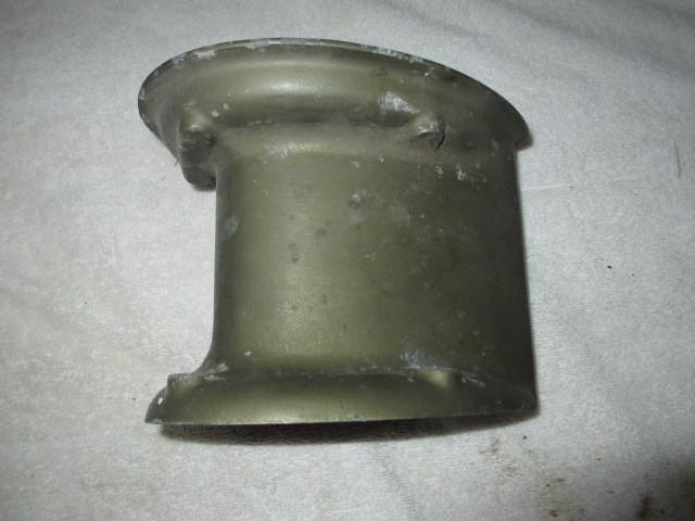 Omc johnson evinrude gearcase 5" extention 6hp 1968-1979 cd25 303672 324828 (db)