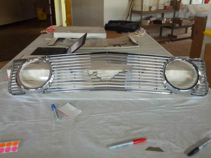Buy Chrome Grille Mustang in Glendale, Arizona, US, for US 50.00