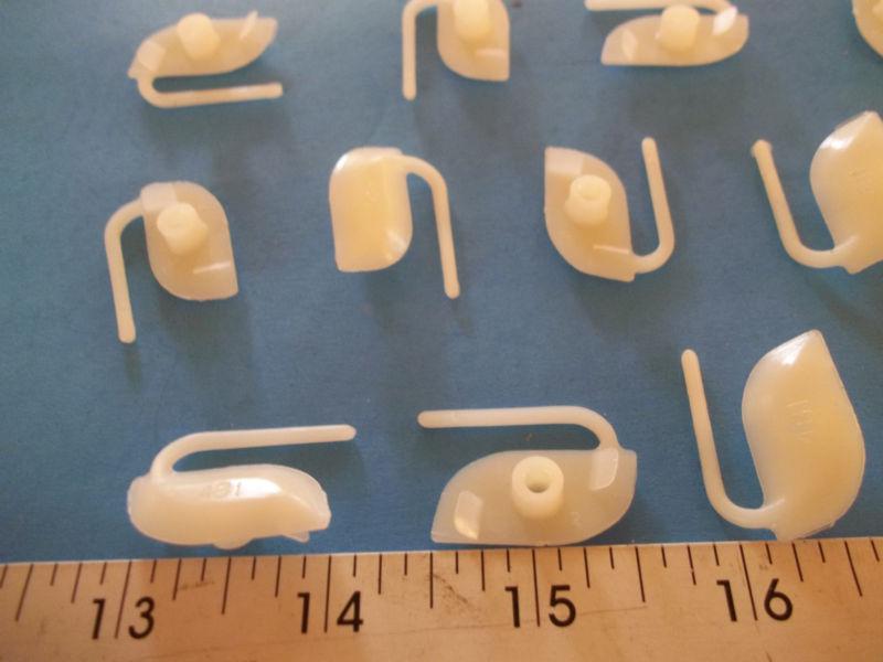 1973-74 Chevrolet Front & Rear Door Moulding Fastener (Nylon) , US $28.95, image 2