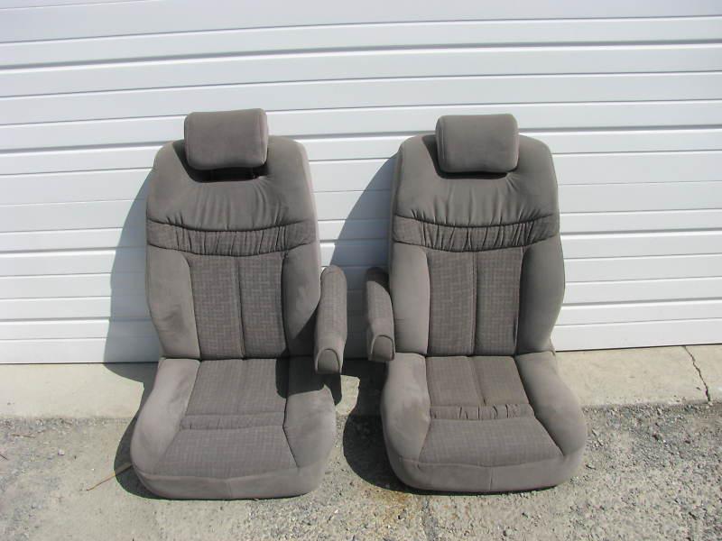 Pair of new gray cloth aftermarket bucket seats
