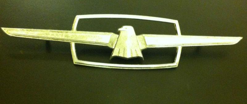 Ford thunderbird large emblem