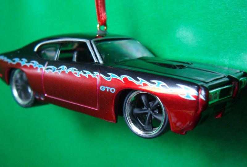 1969 '69 pontiac gto black & ruby red christmas tree ornament