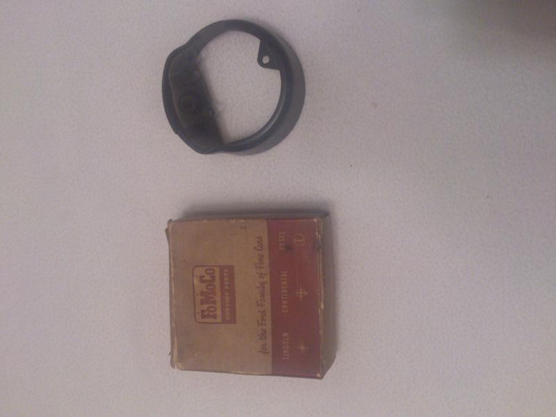 Nos steering column flange for ford / mercury automatic transmission