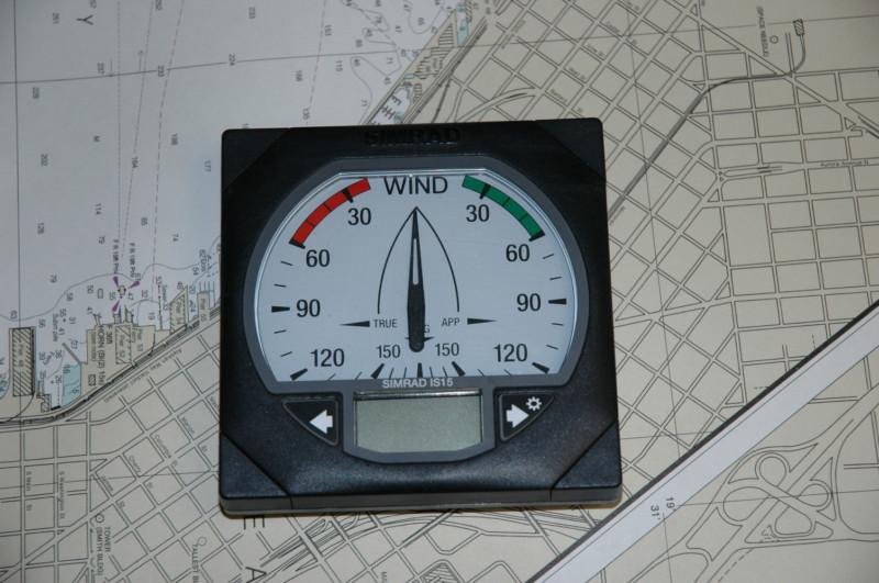 Simrad is15 wind instrument