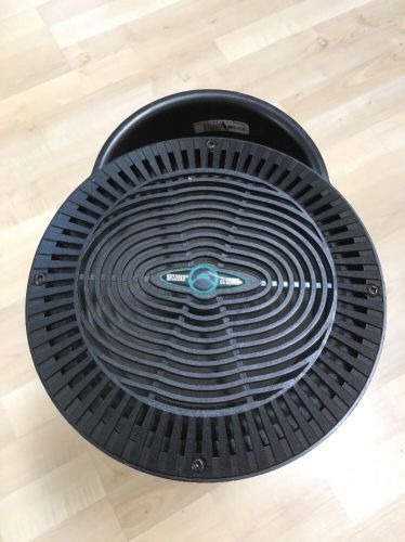 Bazooka tube sub woofer 8 inch el8a - works great