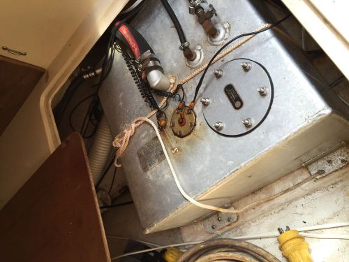 Seabuilt 18gal marine diesel fuel tank - $350