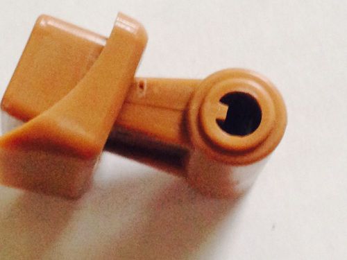 Buy1 get1 free  w107 set 1 male 1 female clips color palomino 280/450/380/560sl