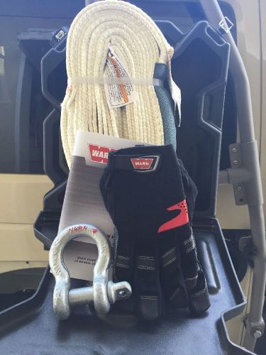 Warn premium tow recovery snatch strap 2"x30' + warn gloves + 3/4" warn shackle