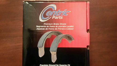 56 tbird centric lined brake shoes set front