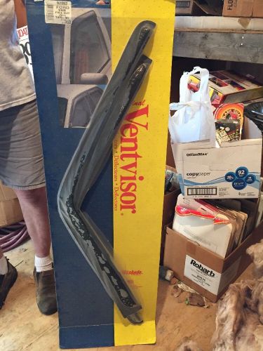 Vent shade by vent visor