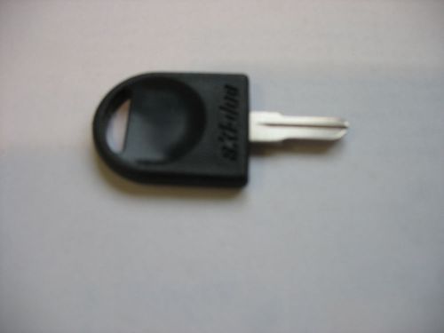 Bombardier ski doo 414991700 key blank skandic wt 550f wt 600 suv 600 lt 440f