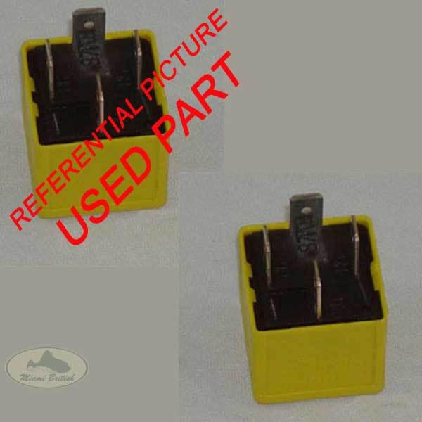 Land rover yellow relay set x2 freelander range p38 discovery ii ywb10012l used
