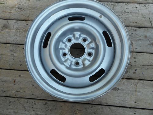 1967 corvette large dc 15 x 6 rally wheel   camaro chevelle nova