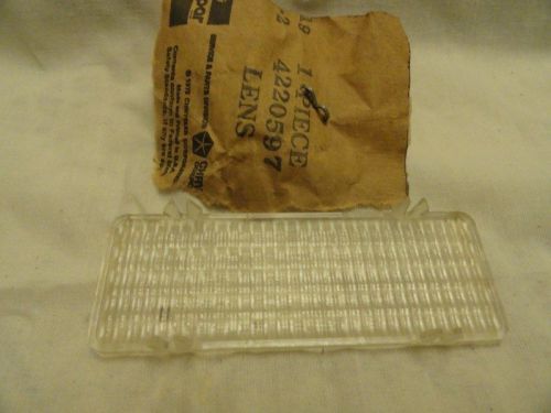 1983-91 mopar courtesy door light lense nos fits parts #4220597 4 door