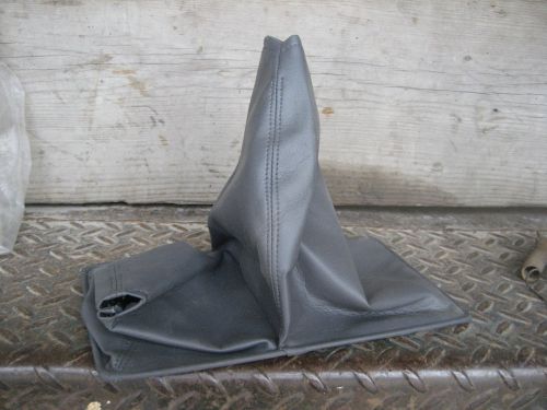 1990&#039;s toyota  pickup shifter boot with 4x4