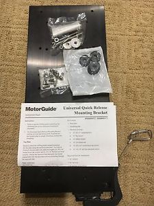 Motorguide 8M0095972 Universal Quick Release Bracelet, image 1