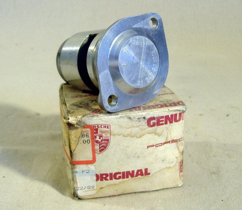 Porsche Original Part Oil Thermostat for 911 930 1965-1989 930.107.765.00 NOS, US $10.00, image 2