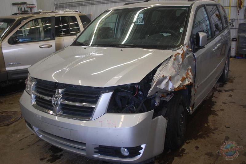 Suspension crossmember caravan 1115822 09 10 11 12 13 front crossmember