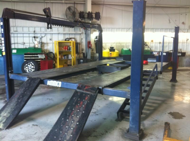 FOUR POST LUBE RACK - FOUR POST CAR LIFT, US $3,500.00, image 2