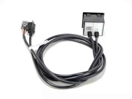 Genuine Mopar Std USB Hub Cable 5091076AE, US $117.30, image 3