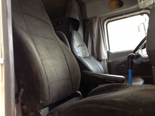 Mack CXU613 BLACK CLOTH Air Ride Seat - Used, US $209.99, image 7