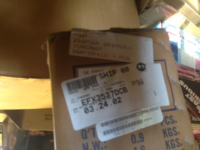 2007-2013 gmc yukon grille lower texture black