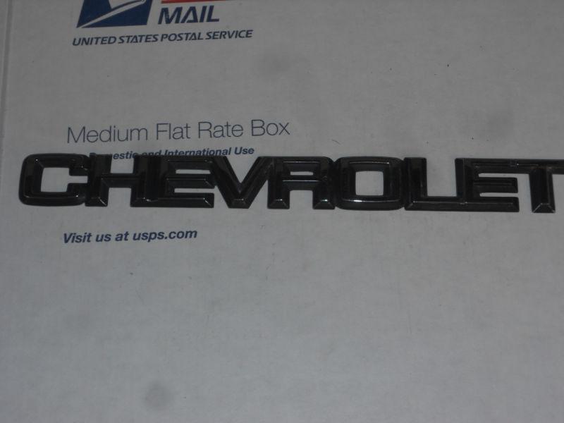 Chevrolet gm oem 20260428 trunk lid-nameplate