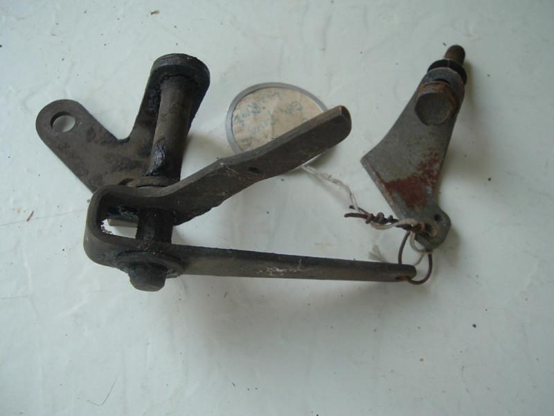 1964.5 1965 mustang v-8 gas pedal linkage bellcrank and bracket