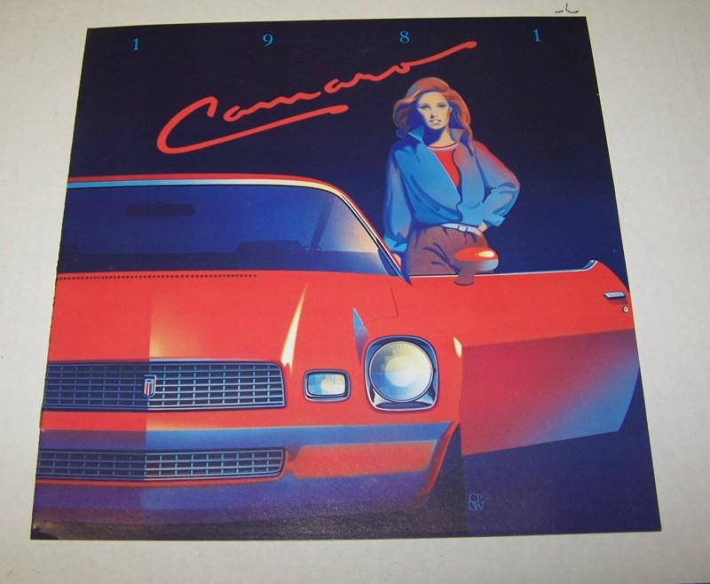 1981 camaro dealer sales brochure original 12 pages minty 10" x 10"