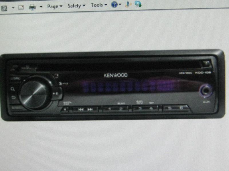 Kenwood kdc-108 really clean plays fine like never used 
